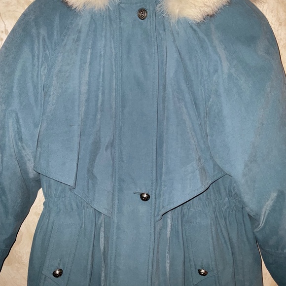 Winter jacket - Picture 1 of 4